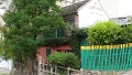 Sur la butte Montmartre  le Lapin Agile  27 Jul 2011 1